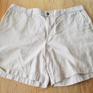 Columbia Hiking Shorts Sz 42 x 8" Canvas